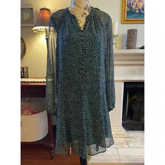 JOIE Dresses & Skirts - Joie Women's Dress Size M Green Balloon Sleeve Shear